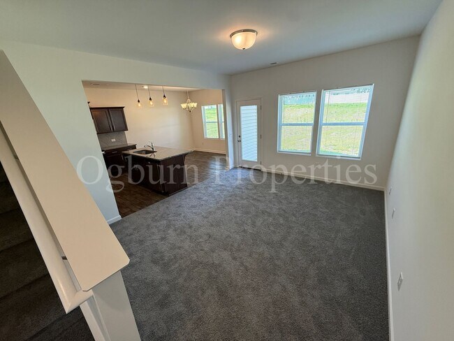 Building Photo - 5303 Becks Church Rd