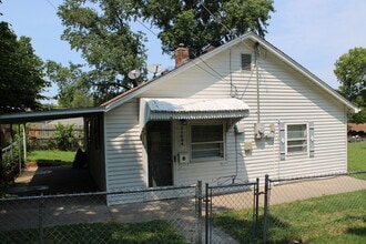 Building Photo - 11804 East 37th St S