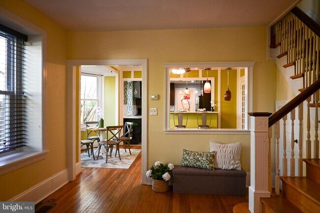 Foto del edificio - 6617 Quincy St