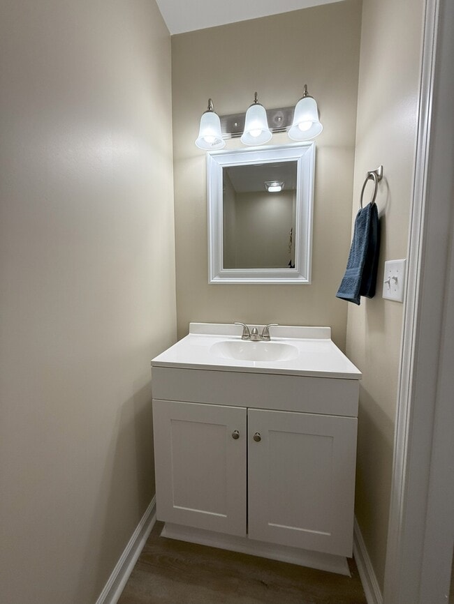 Building Photo - 153 Charlotte Cir