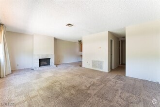 Building Photo - 237 Greenbriar Townhouse Way