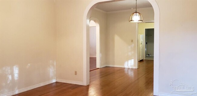 Foto del edificio - 3665 Gardenview Rd