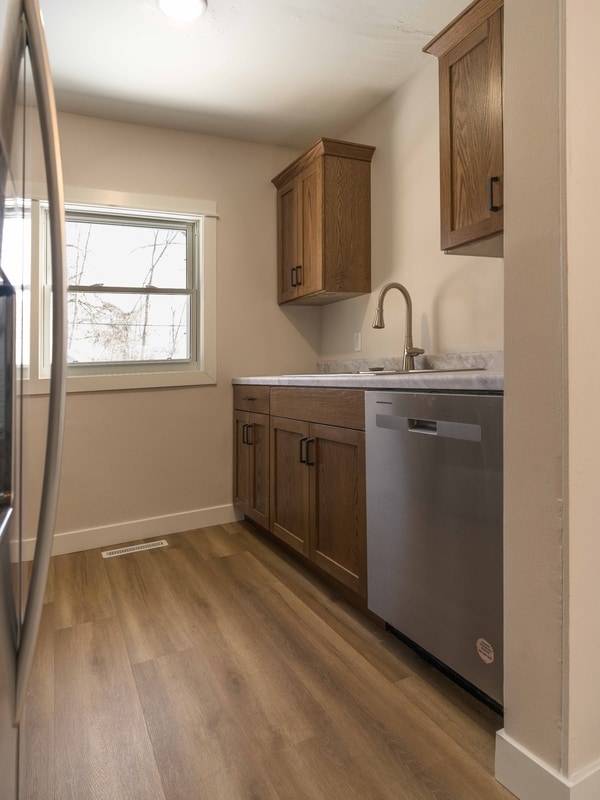 Building Photo - 821 Jefferson Ave