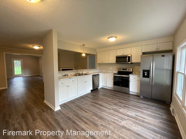 Building Photo - 4 br, 3 bath House - 103 Winston Ct.