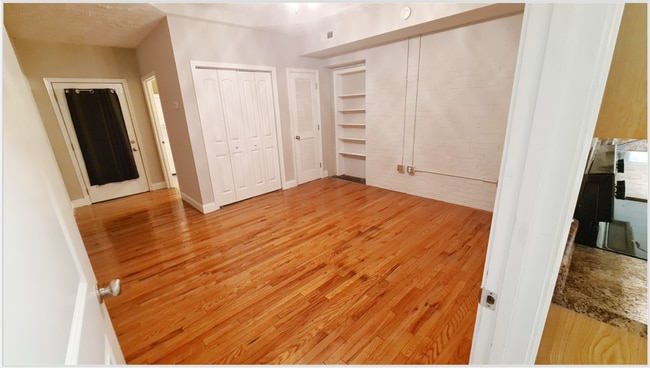 Interior Photo - Burlington Mill Apartments