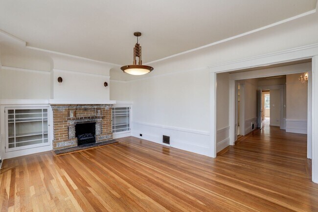 Foto del edificio - 5 Bed / 2 Bath home in Outer Richmond near...