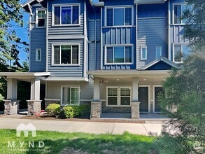 Building Photo - 179 NE 80th Ave