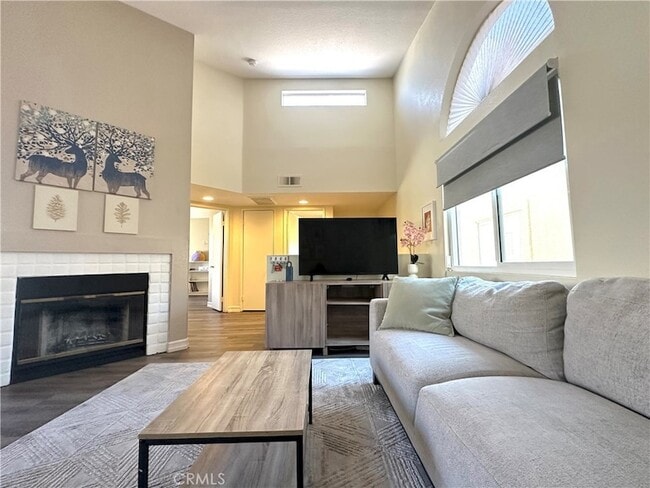 Building Photo - 21138 Jasmines Way