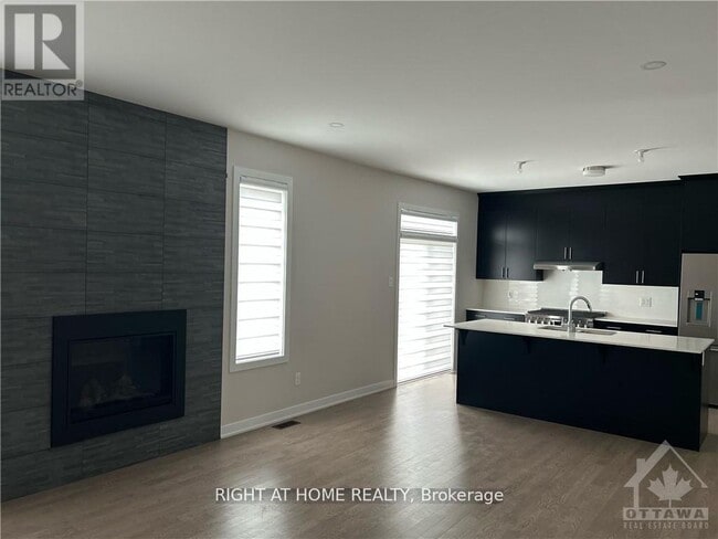 Building Photo - 405 Appalachian Cir