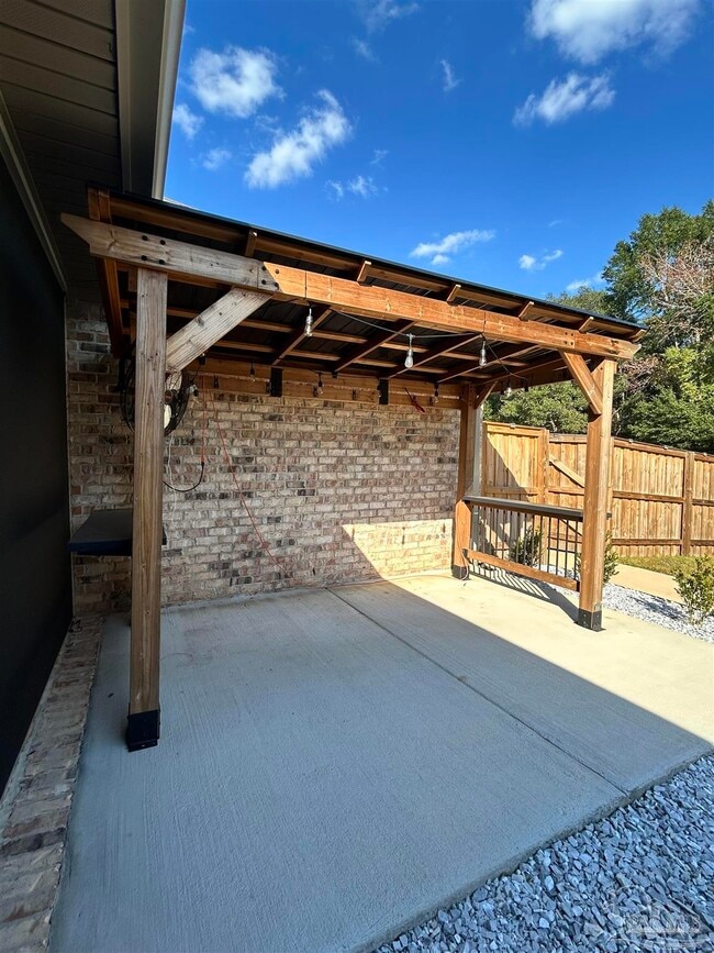 Building Photo - 4084 Blue Hillside Ln