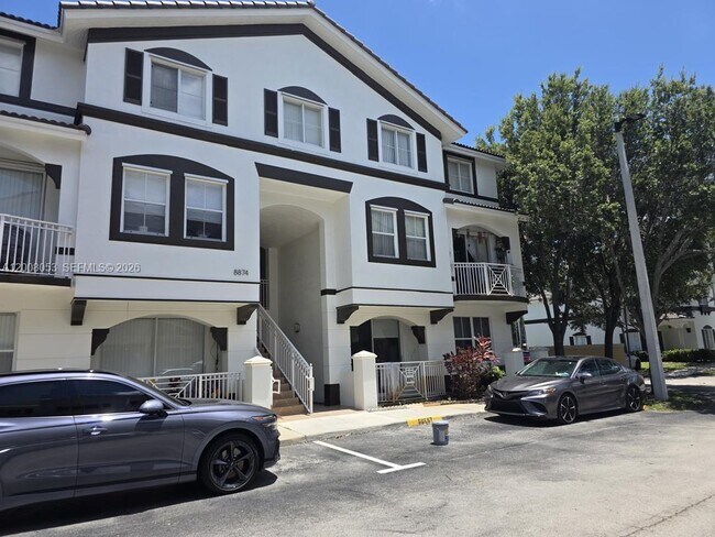 Foto del edificio - 8874 W Flagler St