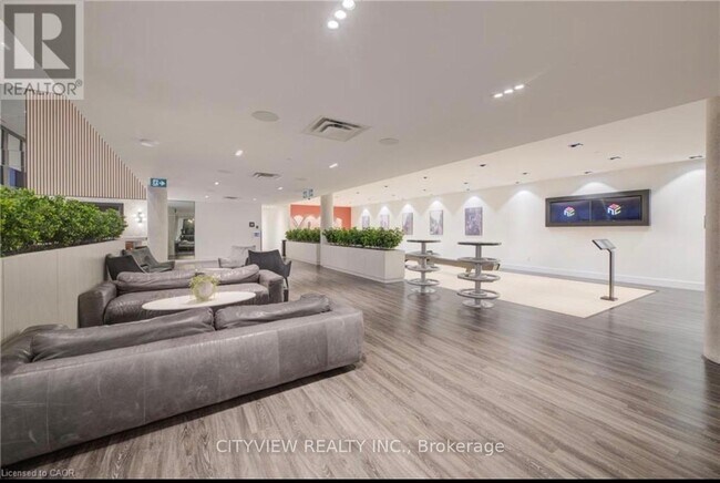 Photo du bâtiment - 25 Wellington St S