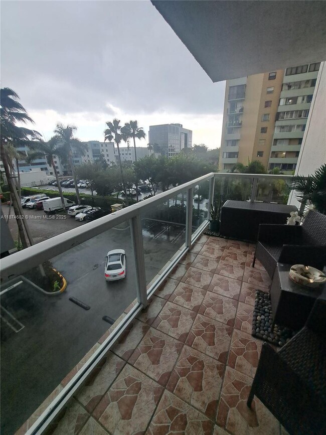 Foto del edificio - 5091 NW 7th St