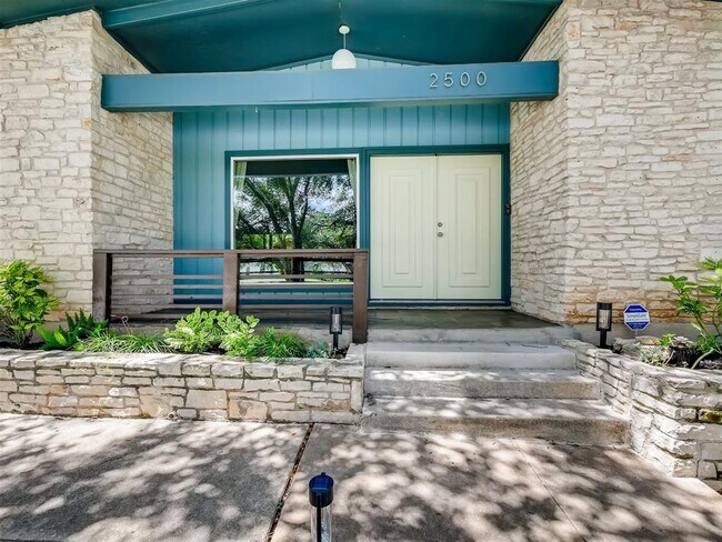 Foto del edificio - 2500 Candlewood Ct