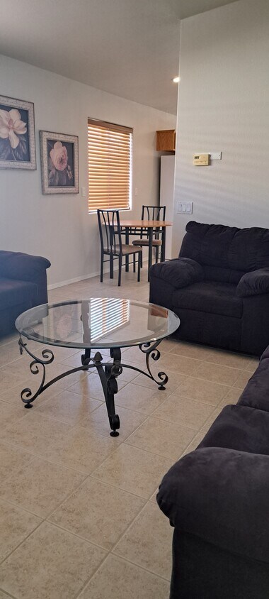 Foto principal - 3560 Lost Dutchman Dr