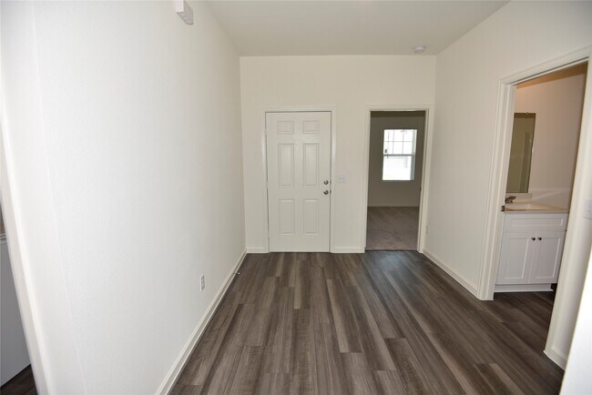 Foto del edificio - 21654 Cottage Ln