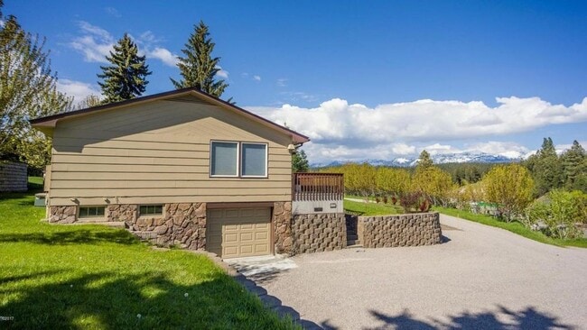 Building Photo - 8290 Montana Hwy 35