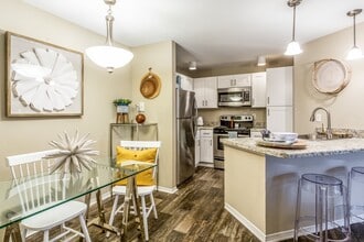 Building Photo - Fusion Apartments