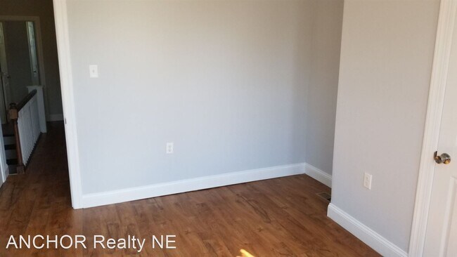 Foto del edificio - 3 br, 1 bath House - 515 S Salford St.