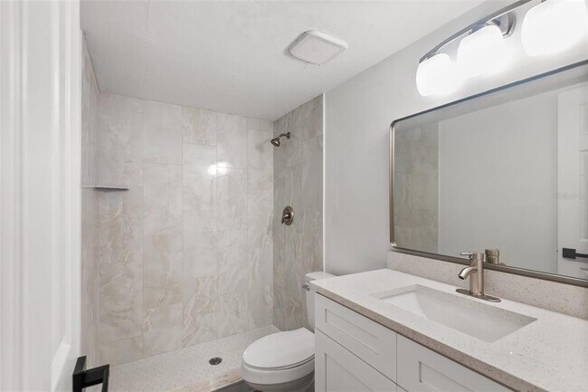 Foto del edificio - 2855 51st St S