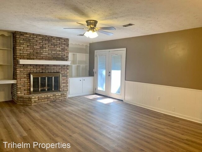 Building Photo - 3 br, 2 bath House - 327 E School Street