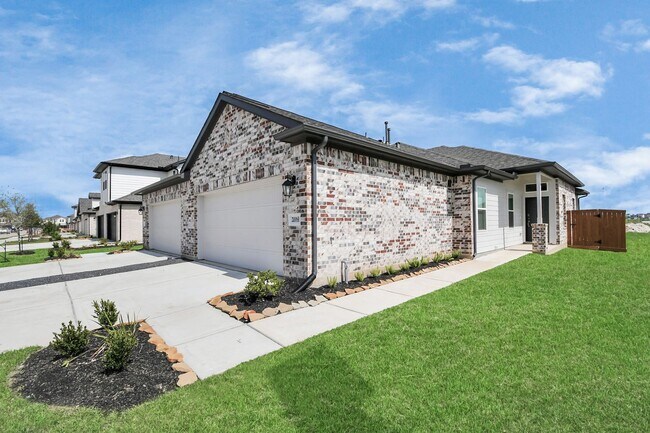Foto del edificio - 21039 Shore Oak Dr