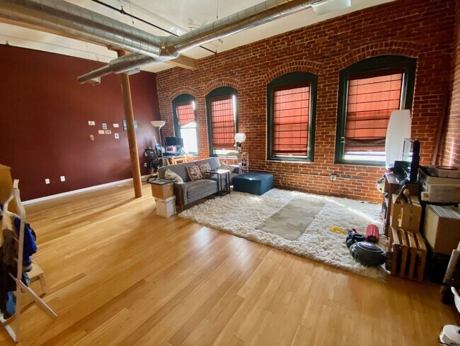 Foto del edificio - 88 Winter St