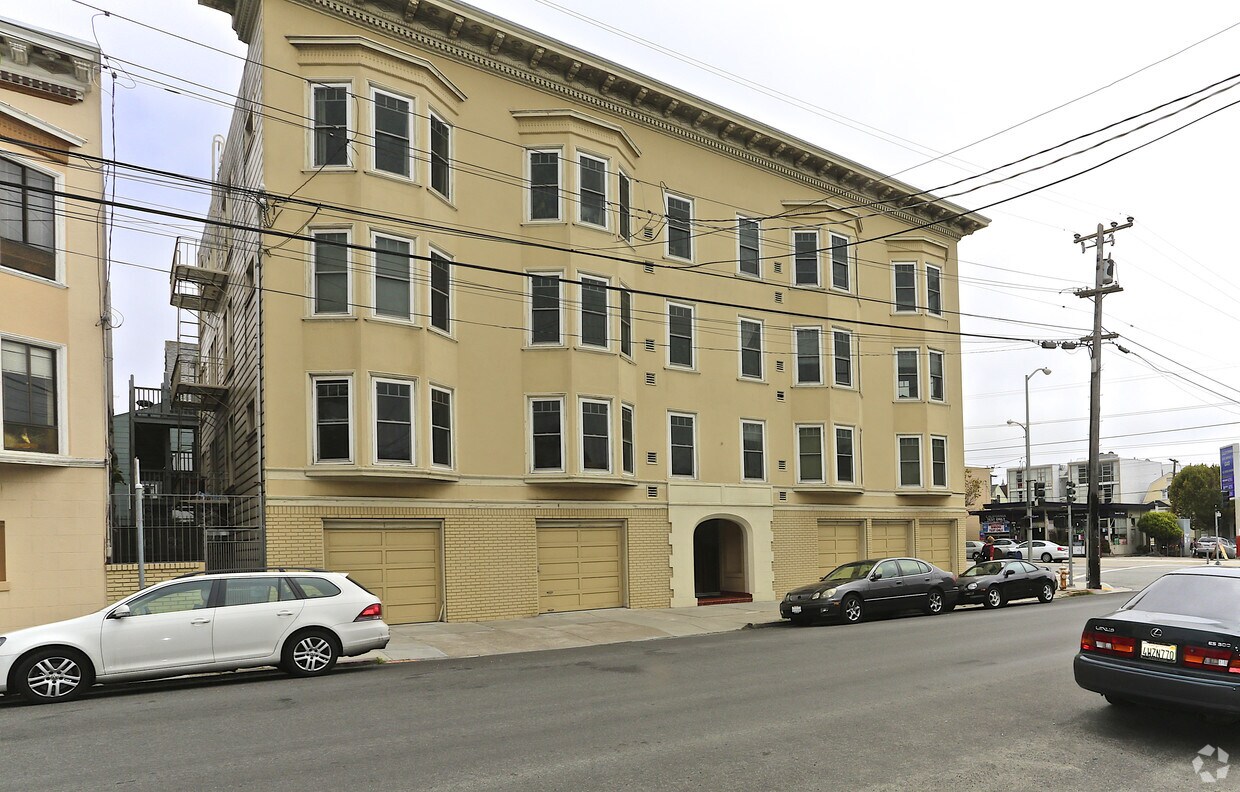 Foto del edificio - 180 4th Ave