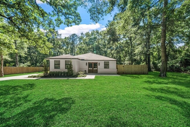 Foto del edificio - 4884 Holly Ln W