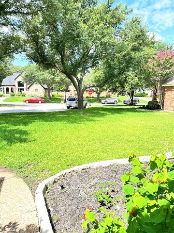 Foto del edificio - 801 Heatherglen Ct