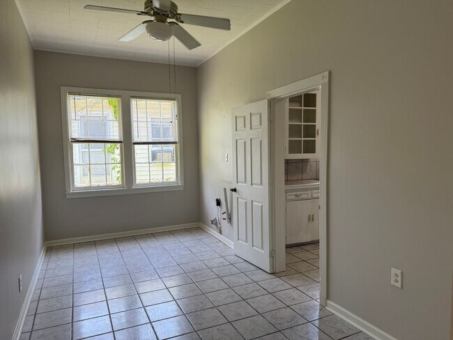 Foto del edificio - Rental Available: 427A General Mouton Lafayette