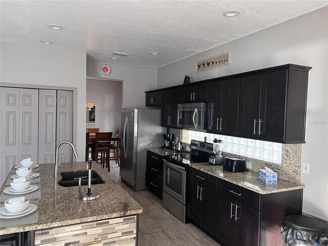 Building Photo - 8406 Rising Star Ct