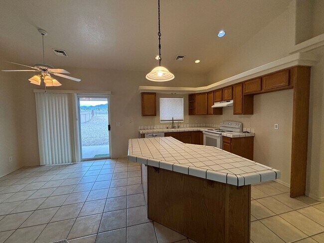 Building Photo - 3001 Indian Land Dr