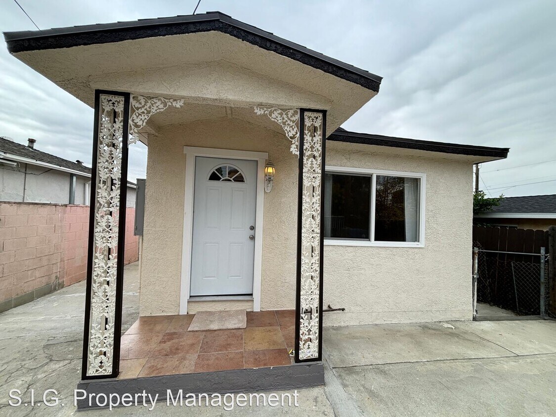 1 br, 1.5 bath House 10025 Tujunga Canyo... House Rental in Tujunga