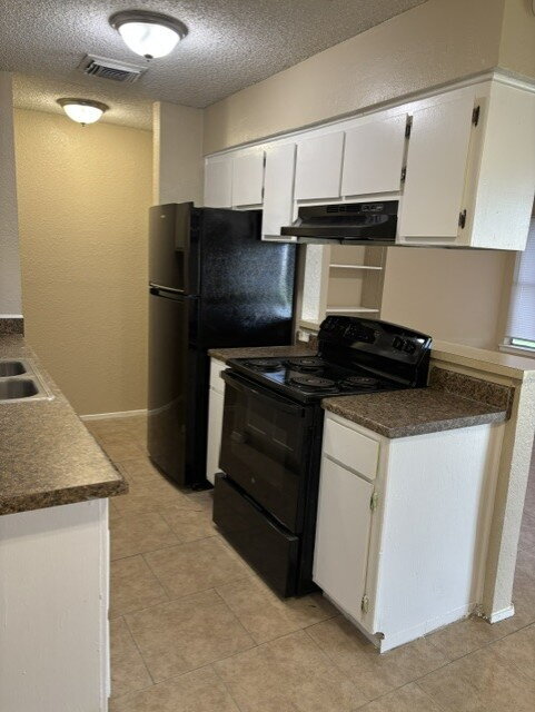 Foto del edificio - "Charming 2-Bed, 2-Bath in Haltom City – 901 Sq!"