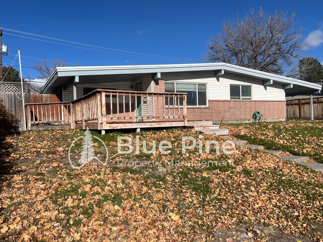 Foto del edificio - 1861 Gallup St