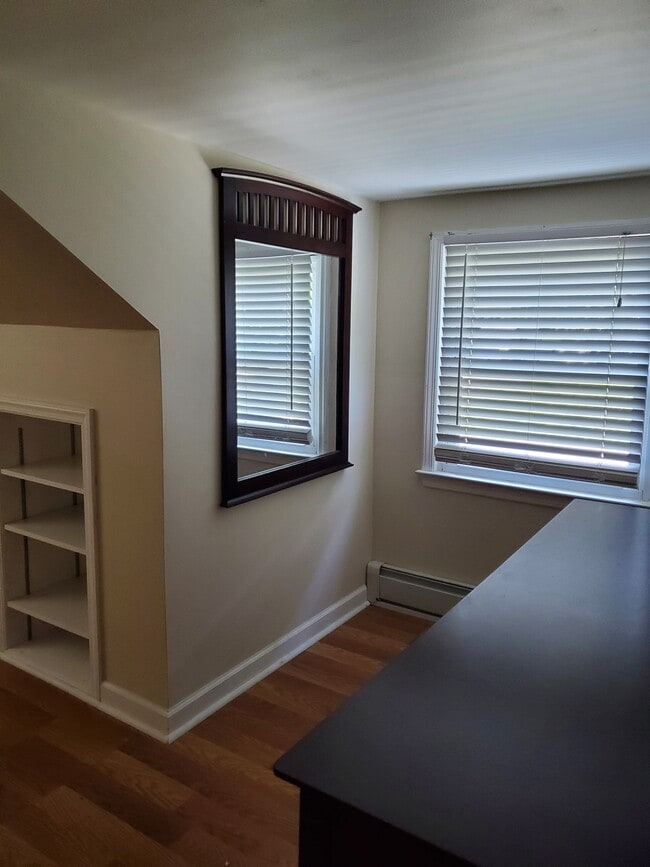 Building Photo - 176 Kakeout Rd