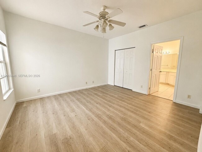 Building Photo - 12572 Shoreline Dr