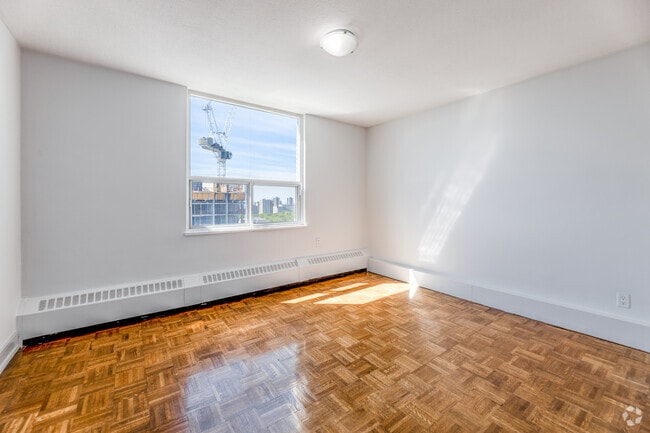 2BR, 1BA - 884SF - Bedroom - 225 Davisville Avenue