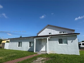 Building Photo - 9321 SW 26th St