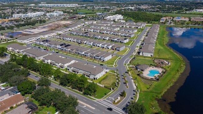 Foto del edificio - 1413 Garden Arbor Ln