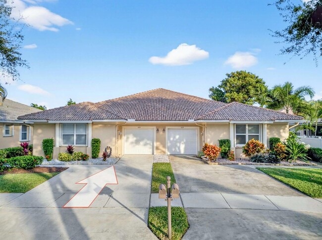 Foto del edificio - 233 W Coral Trace Cir