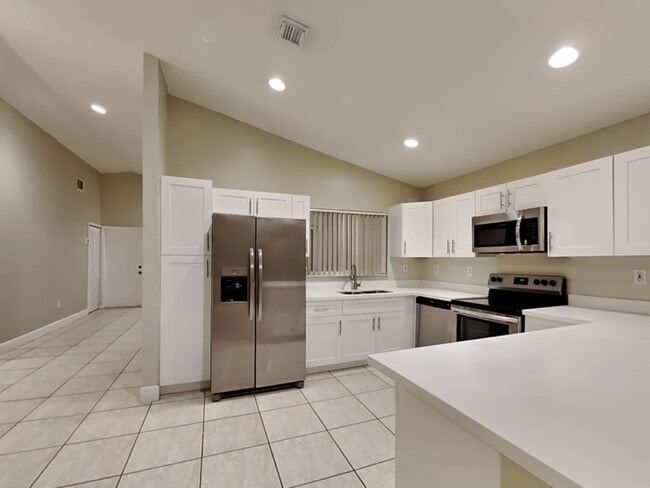 Building Photo - 14993 SW 59th St