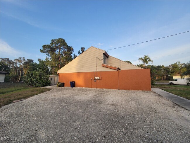 Building Photo - 17373 E Carnegie Cir