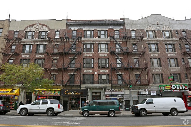 Building Photo - 114 Nagle Ave