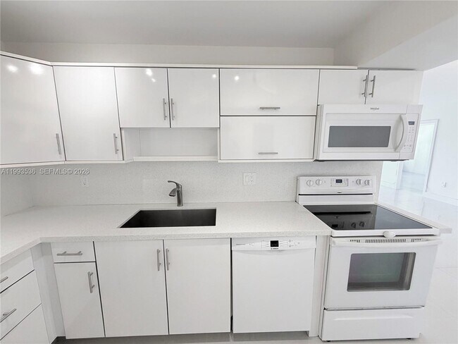 Foto del edificio - 2333 Brickell Ave