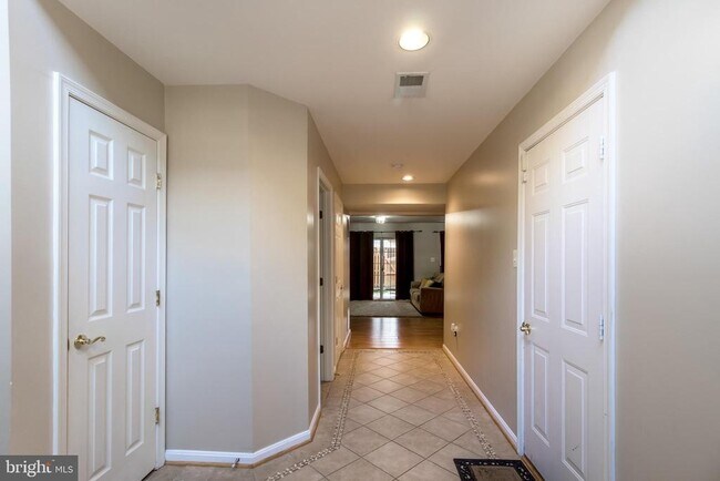 Building Photo - 47333 Blackwater Falls Terrace