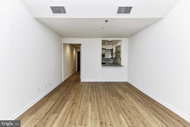 Foto del edificio - 115 N Lee St