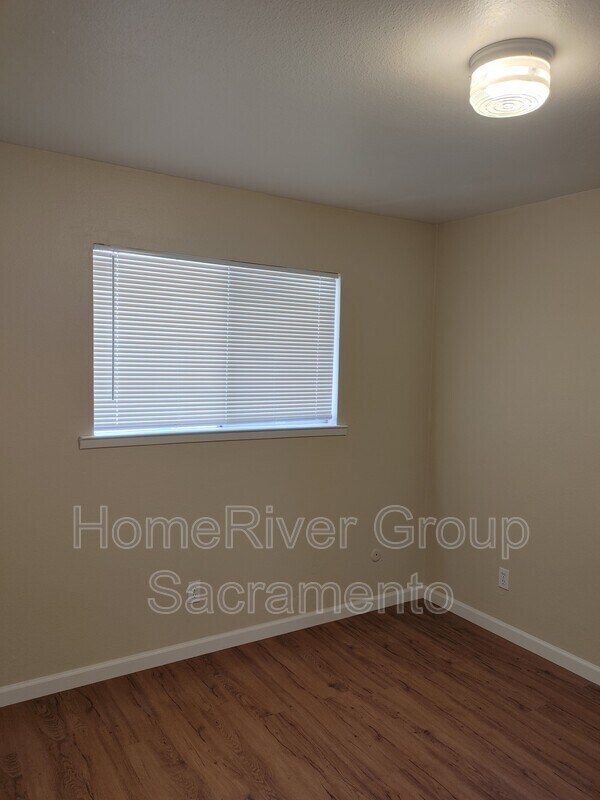 Foto del edificio - 423 5th St