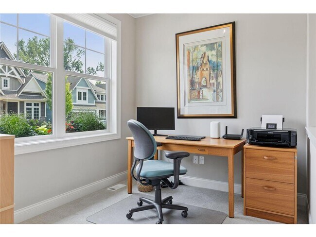 Foto del edificio - 3402 Groveland Ln